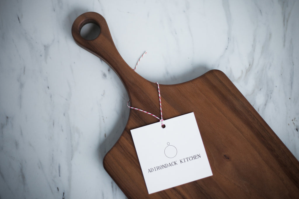 Wagner Round Wood Serving/Cutting Board with Long Handle